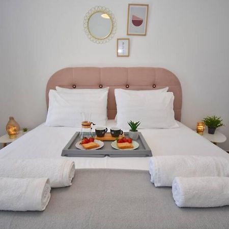 Potamos Deluxe White Apartment Dış mekan fotoğraf